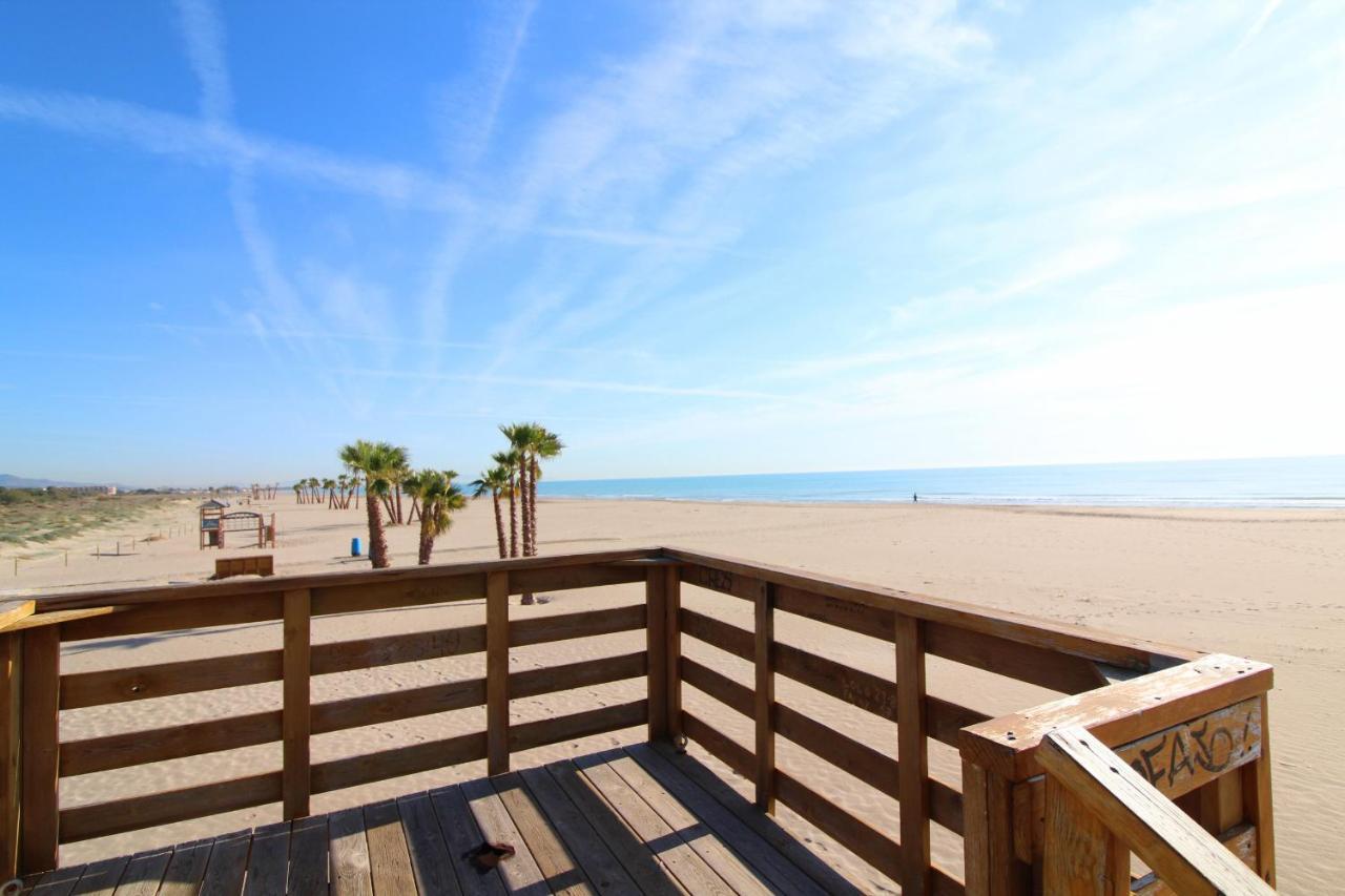 Global Properties, Con Terraza Y Vistas A La Playa Apartment Canet d'En Berenguer